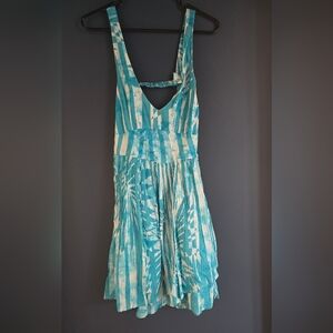Turquoise and white BILLABONG dress